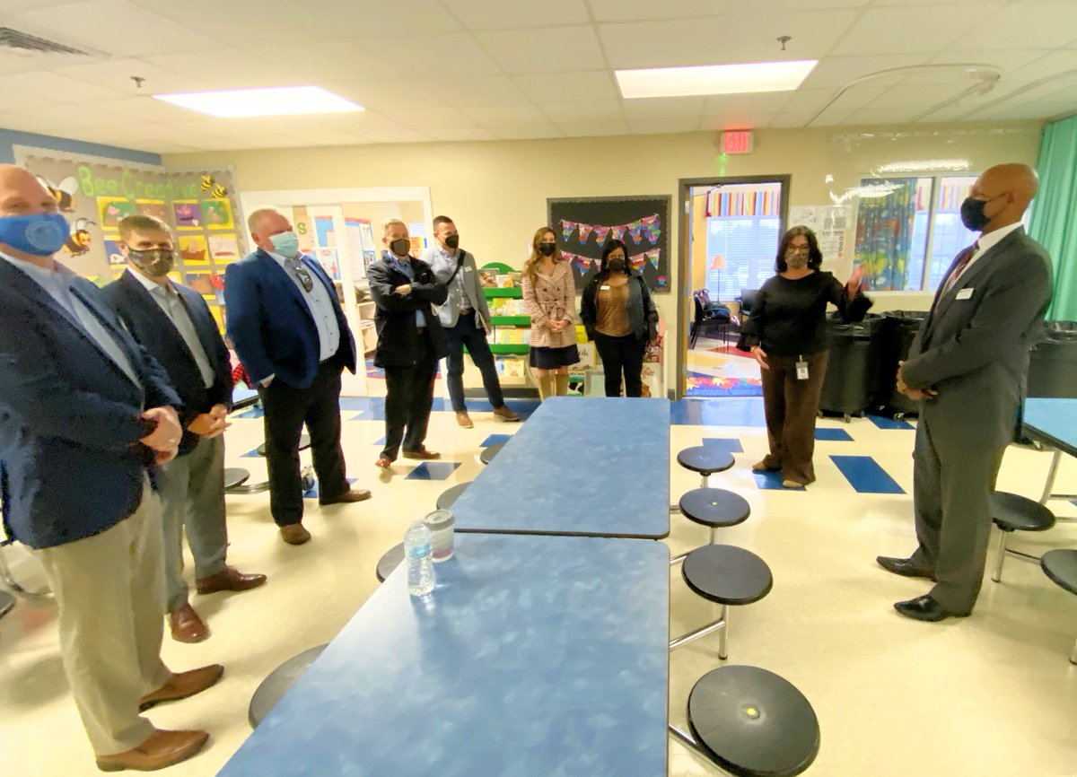 madisonschools's tweet photo. @LeadershipHSV  visited 3 MCS schools today for learning insights &amp; talks with students. Great discussions for these area business leaders. Stops included Midtown Elem, PreK and Liberty Middle. LMS students in its ELC class served coffee/donuts...#mcslearn https://t.co/u3cKhJL5oC
