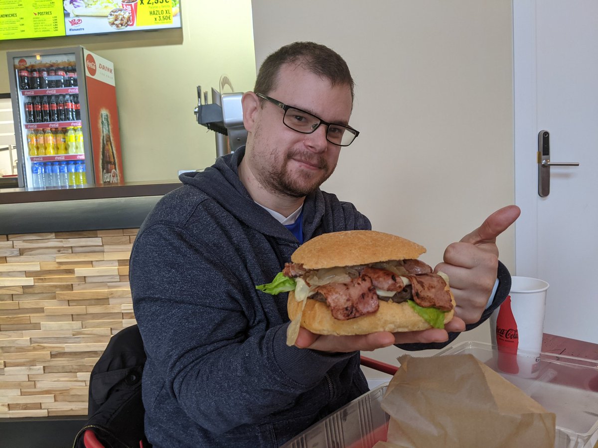 Y un año más <a href="/DanPoz89/">Dani</a> tenía que hacerlo. Cada año más grande. Este año ya has cumplido