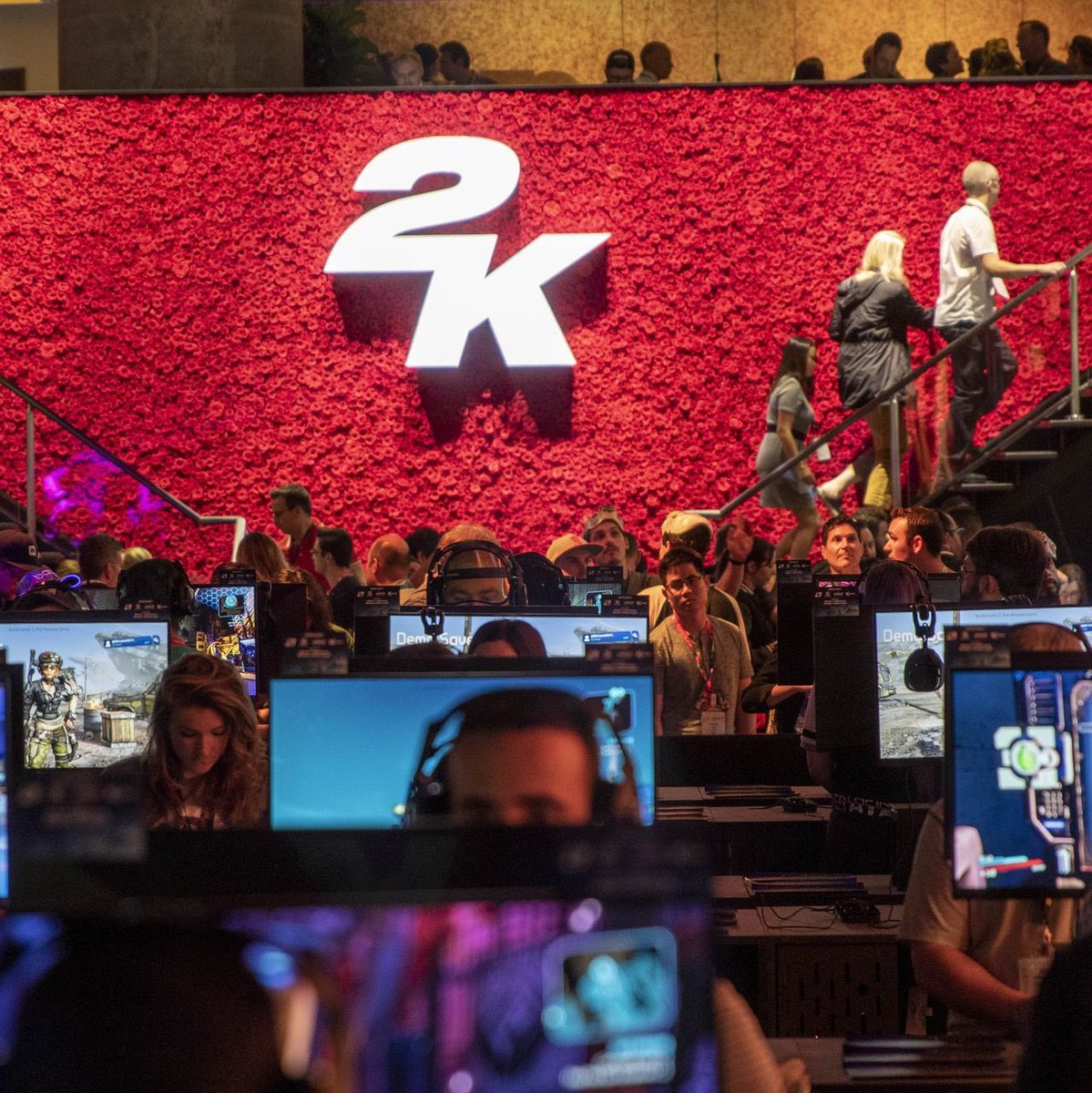 Take 2 interactive игры. Компания take two. Take two логотип. Take-two interactive. Take two interactive software.