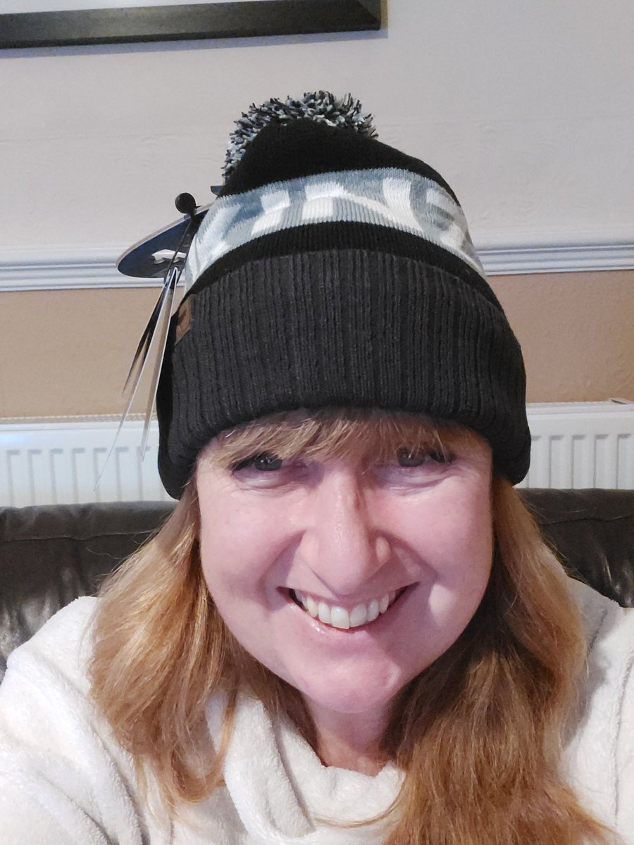 Camdragon's tweet photo. I've had a lovely birthday this evening with my kids, spoiled slightly by the takeaway being 90mins late. 😐
#birthdaytea @ubereats_uk #yorem https://t.co/KgM5y3dBFO