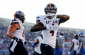 D1Tracy's tweet photo. After a great conversation with @CoachJessLoepp I am blessed to receive a offer from university of Texas San Antonio @KurtTraylor @LBCoachSurratt @EarlGill10 @LibertyEylauAth https://t.co/QWlmpEouhz