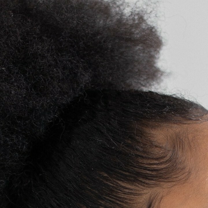 SiennaNaturals's tweet photo. It's the texture for us. ➿⁠
⁠
•⁠
•⁠
•⁠
•⁠
#cleanbeauty #vegan #veganhaircare #dermatologisttested #texturedhair #haircare https://t.co/04aGXe5otN https://t.co/LIm5QHquin