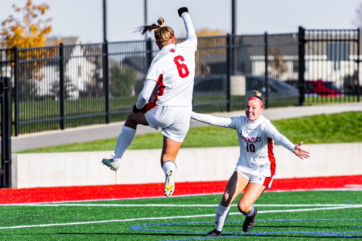 GOING TO THE 'SHIP! The <a href="/CSBsoccer/">St. Benedict Soccer</a> team survived a late comeback from Saint Mary's to win 3-2 to advance to Saturday's MIAC Championship game at St. Kate's! #BennieNation