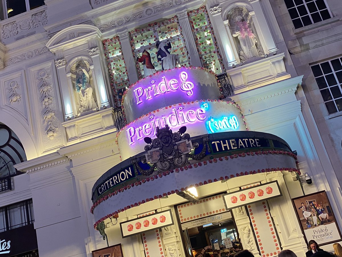 Mark Shenton 💙 tweet media