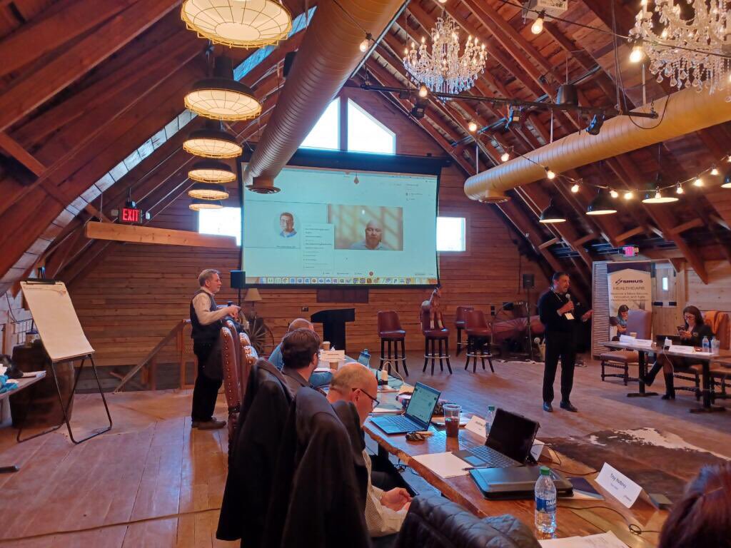 parodi_shirley's tweet photo. Another rich day at #HC2HC with invaluable messages and #security knowledge-sharing from #healthcare technology thought leaders. @wearesirius https://t.co/ks5Xujv1iH