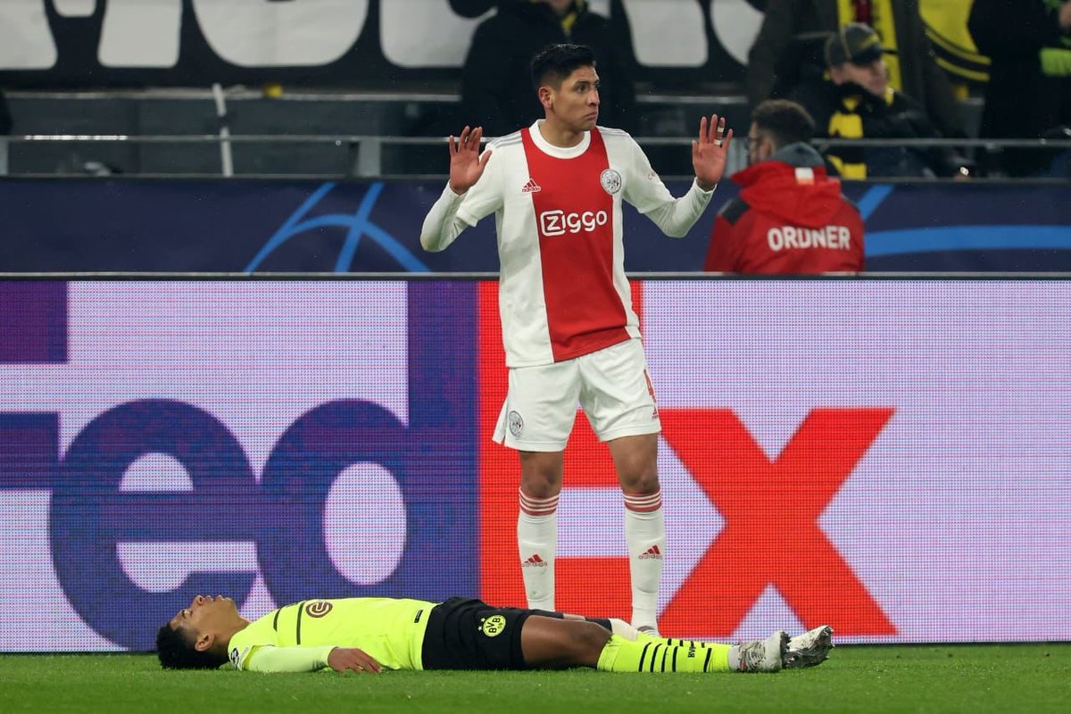 EdsonAlvarez19's tweet photo. Next fucking round baby!! 🦁❤️‍🔥 What a special night ❌❌❌ @AFCAjax @ChampionsLeague https://t.co/NaND4hZ4FG