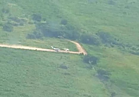 dhernandezlarez's tweet photo. Las aeronaves "TANCOL" que intenten evadir nuestros radares violando las normas internacionales al ingresar al espacio aéreo sin códigos de identificación, para sacar sus drogas desde Colombia a través del territorio nacional,¡Serán neutralizadas, nuestra Soberanía se Respeta! https://t.co/ns1L0H3ZKy