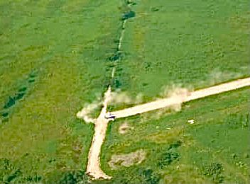 dhernandezlarez's tweet photo. Las aeronaves "TANCOL" que intenten evadir nuestros radares violando las normas internacionales al ingresar al espacio aéreo sin códigos de identificación, para sacar sus drogas desde Colombia a través del territorio nacional,¡Serán neutralizadas, nuestra Soberanía se Respeta! https://t.co/ns1L0H3ZKy
