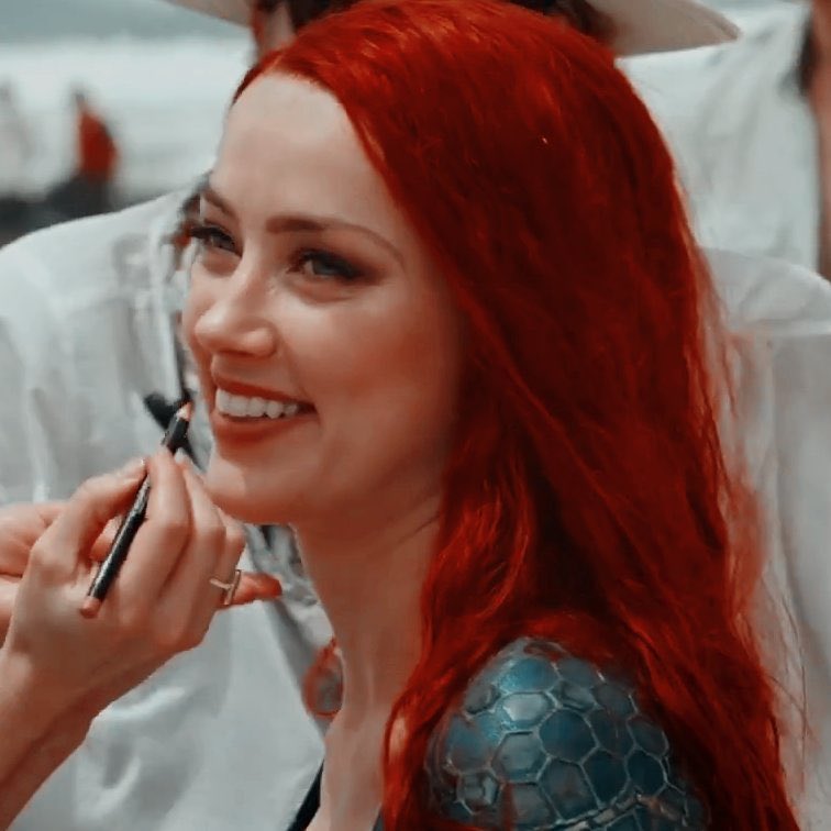 RPGULTIMATES's tweet photo. »★« Y'Mera »★«

Idade: 30 anos
User: @YMera10
Hudrocinese, toxinese, atributos sobre-humanos e mestre em várias formas de bater em alguem https://t.co/XfHTF95FnD