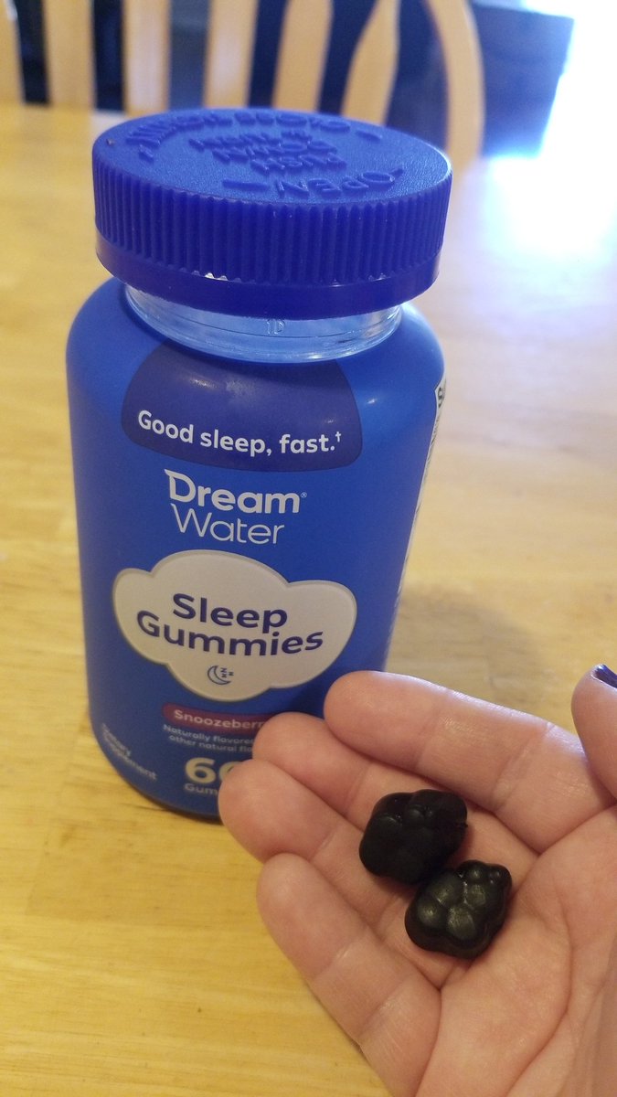 fiddlelessons's tweet image. Revenge bedtime procrastination... are you familiar with it? As a work from home mom, I suffer chronically from this. Just received my @dreamwater thanks to @BzzAgent and I'm actually looking forward to bedtime! Hoping it'll give me #GoodSleepFast.