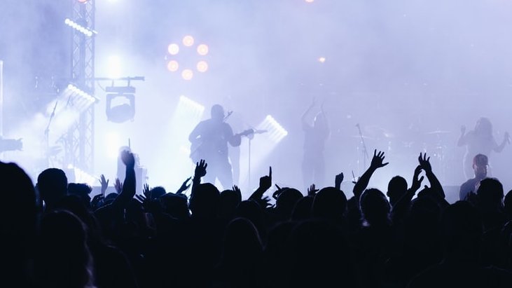 Briansw74's tweet image. Night 3 of jamming out with Rocksmith 2014 on my Bass Guitars!! #KNOCKTHATRUSTOFF  #MOREPRACTICE
REQUEST A SONG!...Chill stream with a Chill streamer! 
twitch.tv/thebfactor
GOING LIVE IN 5 TO 10 MINUTES.