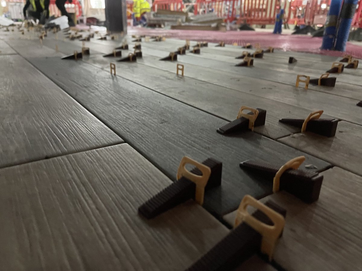 Great Northen Tiling Company tweet media