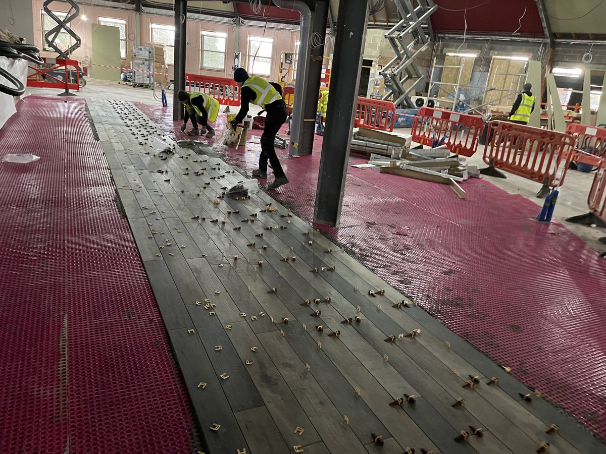 Great Northen Tiling Company tweet media