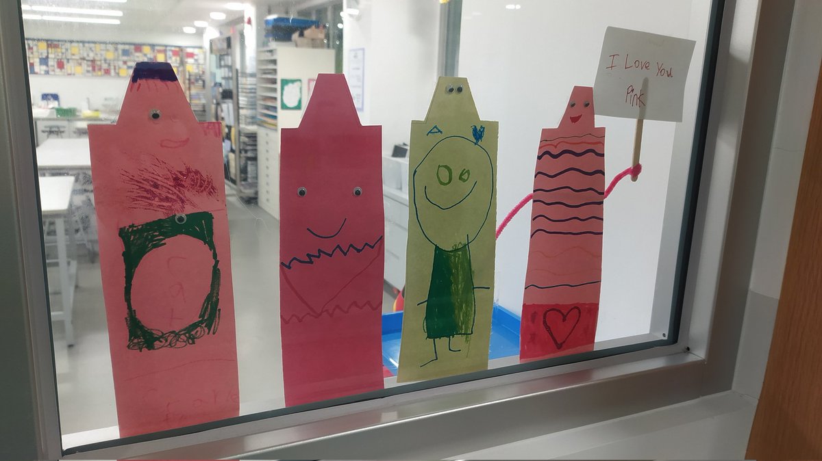 Physical learning environments make a huge difference to the feel of a school. It is little things like this that I see on my way to the classroom every morning that transform a building into a school. Good job <a href="/Ms_G_Gray/">Gabrielle Gray</a>! #StamfordHK #CognitaWay #teachart #thedaythecrayonsquit