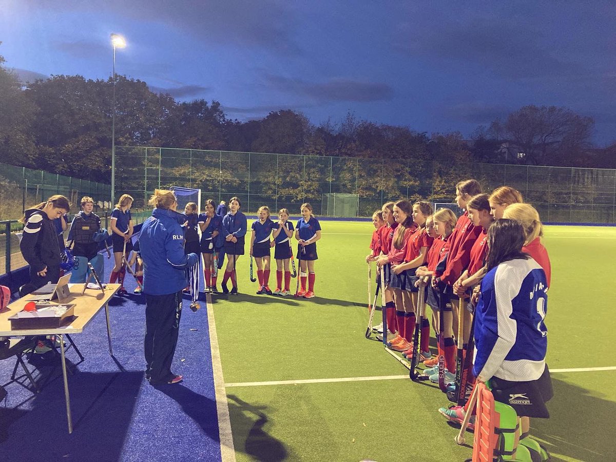 Massive congratulations to our S1 A team who have won the Fettes College S1 Hockey Tournament. 
Their standard of hockey throughout the day was excellent. Thank you to Fettes College for hosting! 
🥇🏑