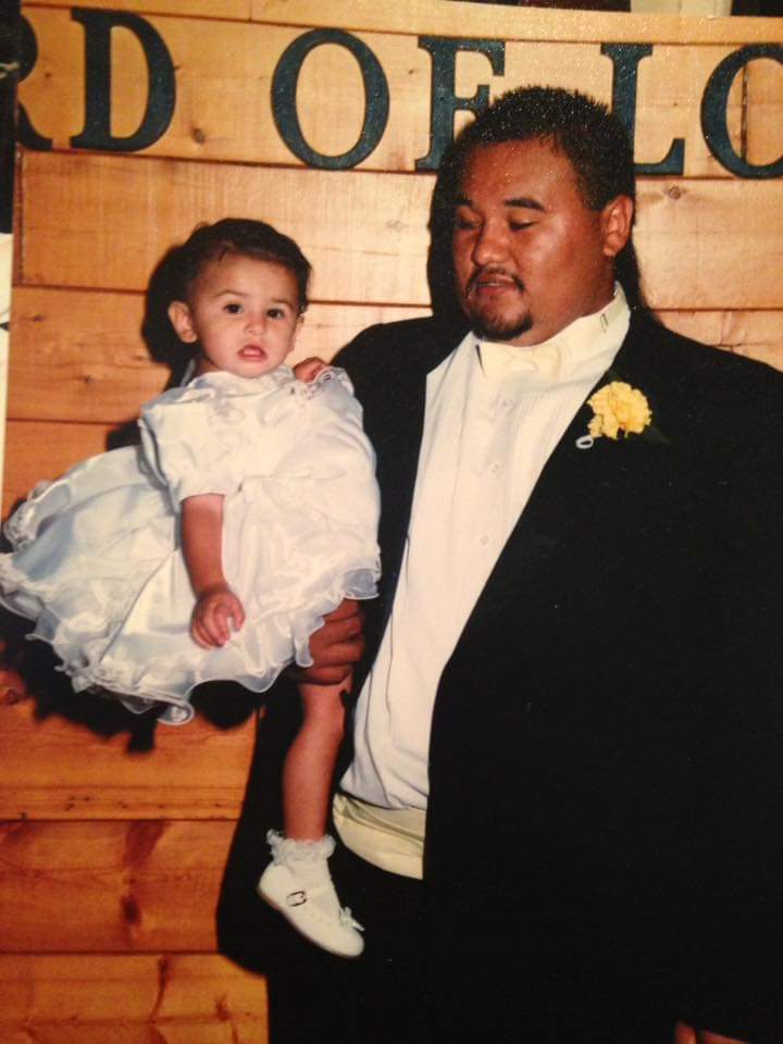 ChaToTheChiii's tweet photo. happy heavenly birthday daddy 🖤 https://t.co/OfVsh16zWW