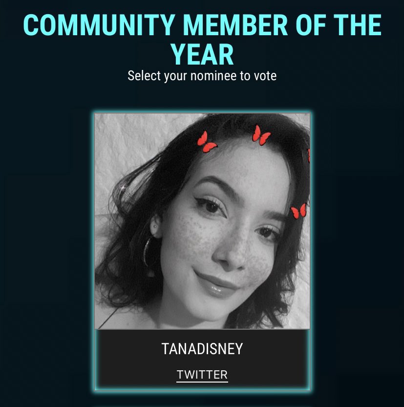 TaNaDisneyLau's tweet photo. Estou muito grata em ter sido nominada para community member of the year, se você acha que meu trabalho realizado durante todo esse ano vale o seu voto o link é: https://t.co/MDtqy6mEwR

RT’s são apreciados. https://t.co/QKBHuPwRoo
