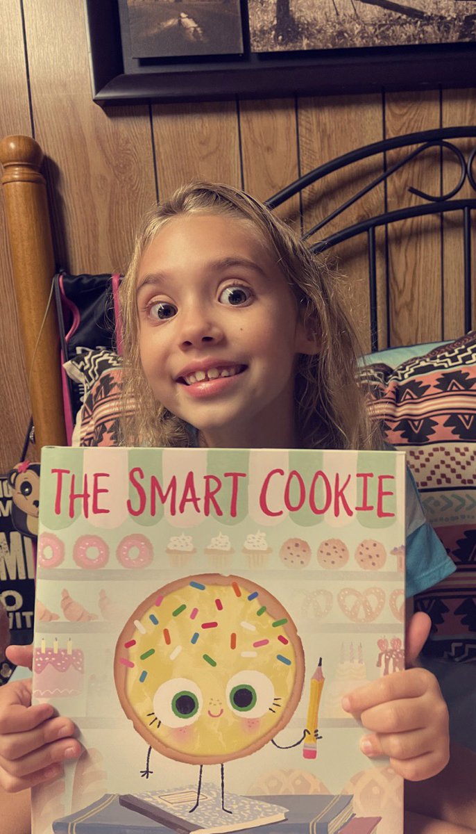 anhayes0's tweet photo. 2nd time reading The Smart Cookie since we got it yesterday. Ryley is obsessed. @IamJoryJohn &amp; @peteoswaldart did it again. “Because we’re all smart cookies” 🍪❤️ https://t.co/udcOvUdQBc