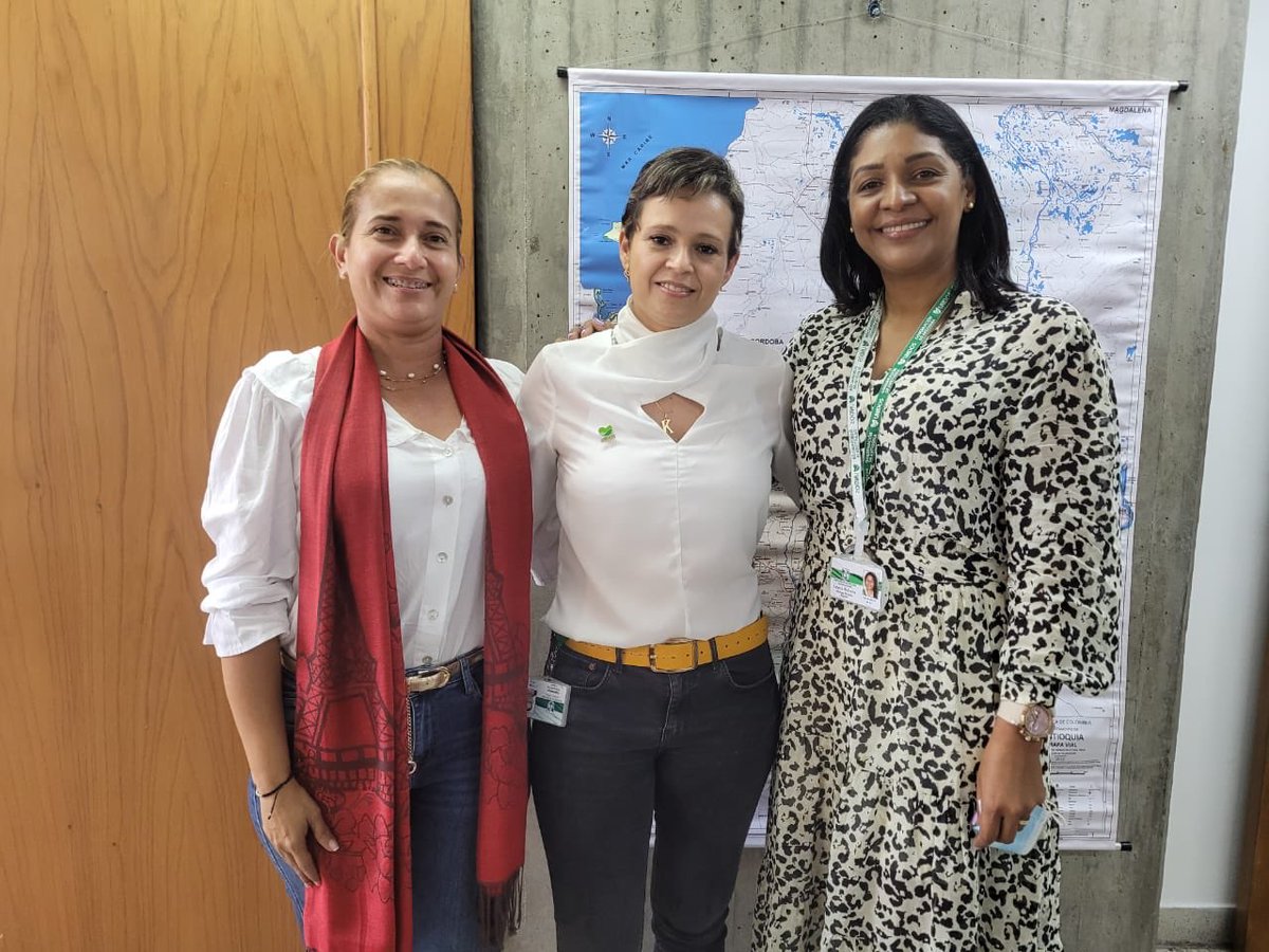 Hoy atendimos a las alcaldesas de San Pedro de Urabá, Arboletes y los alcaldes de Amagá y Fredonia, donde articulamos y apoyamos las diferentes gestiones dentro del gobierno departamental.

Espacios enriquecedores que van siempre en pro de los municipios.