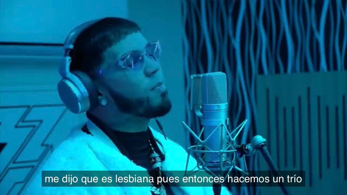 sunloneylwt's tweet image. el que entiende mucho sobre las lesbianas es Anuel