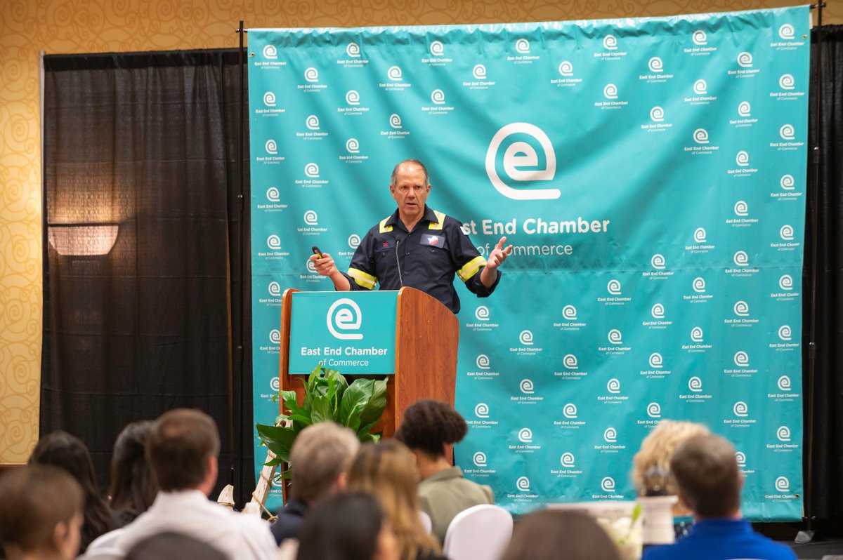 Port_Houston's tweet photo. We were excited to join the @EastEndChamber today at Port Appreciation Day. @Port_Houston Chairman Ric Campo was the keynote speaker who talked about the State of the Port, and how it’s helping improve business in the Houston Ship Channel.
#EEPortAppreciation #PortHOU https://t.co/acLWlHvYyc