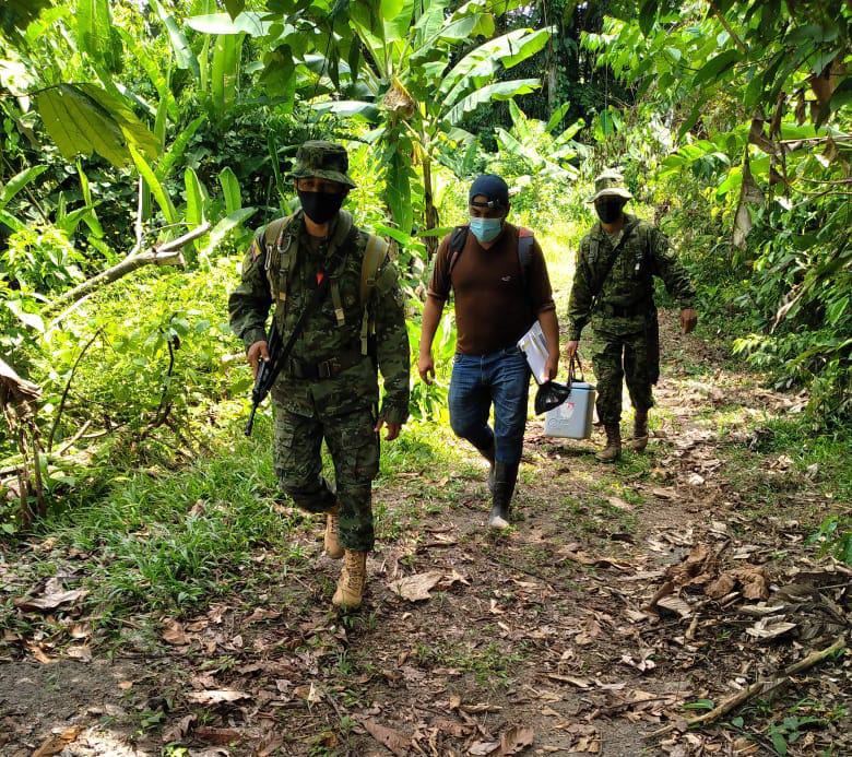 Fuerzas Armadas del Ecuador tweet media