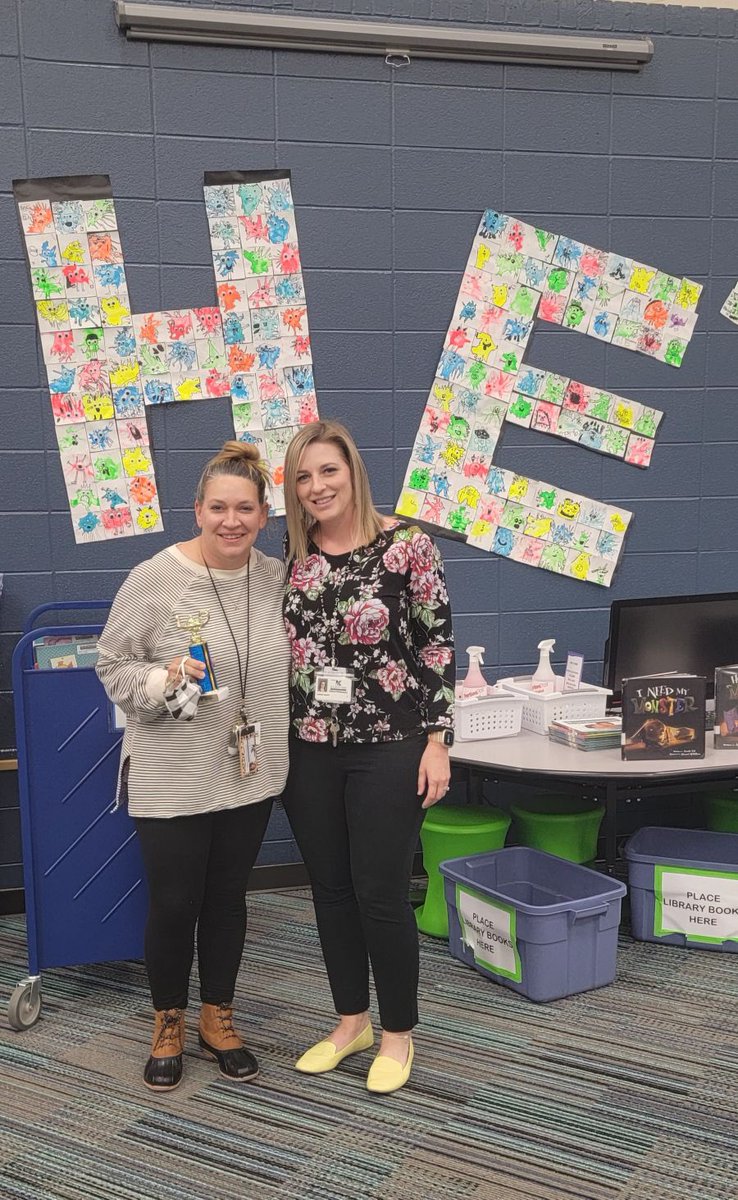 EilandKISD's tweet photo. Celebrating our @EilandKISD staff that have demonstrated our school core values throughout this past month 🏆 Also, congrats to our @Kahoot Champions, our 4th Grade Team🎉#PassTheTrophy #2ndMileService
#EilandFanTheFlame https://t.co/TOCoz5RWKl