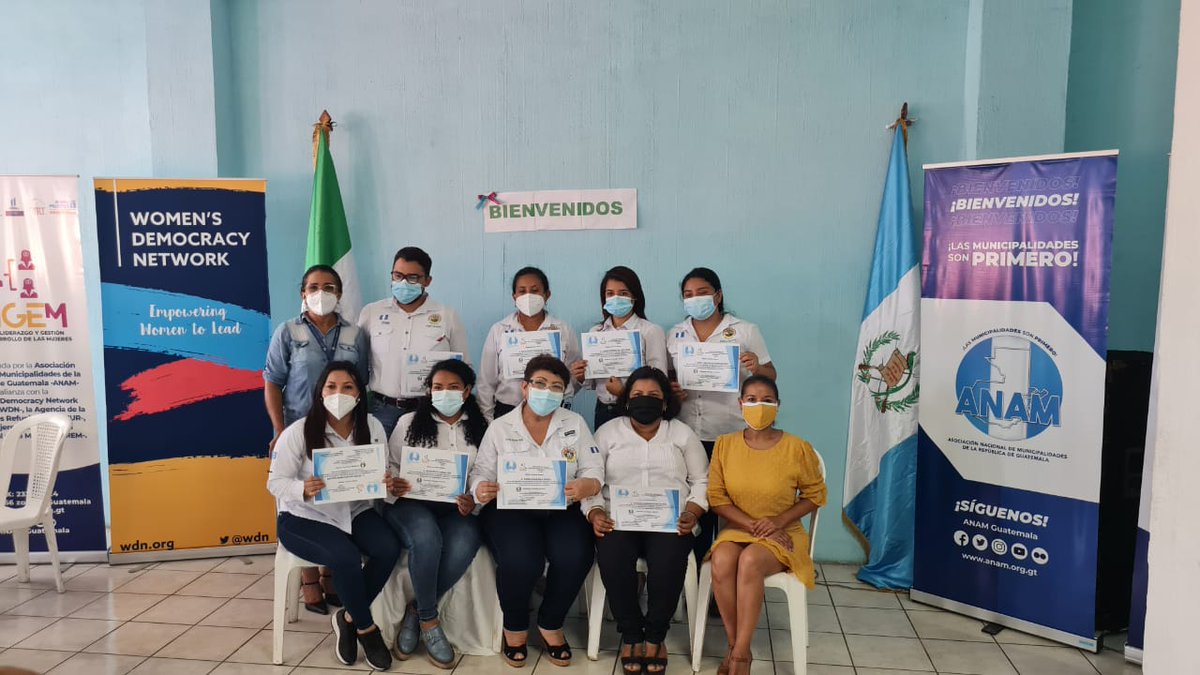 WDNGuatemala's tweet photo. Hoy la #EscuelaDeLiderazgoDMM llegó a #Escuintla DMM's de #LaDemocracia #Siquinala #LaGomera y #Tiquisate tuvieron oportunidad de conocer herramientas para cumplimiento de #PNPDIM promoción de #CEDAW https://t.co/ojRIoIWR9T