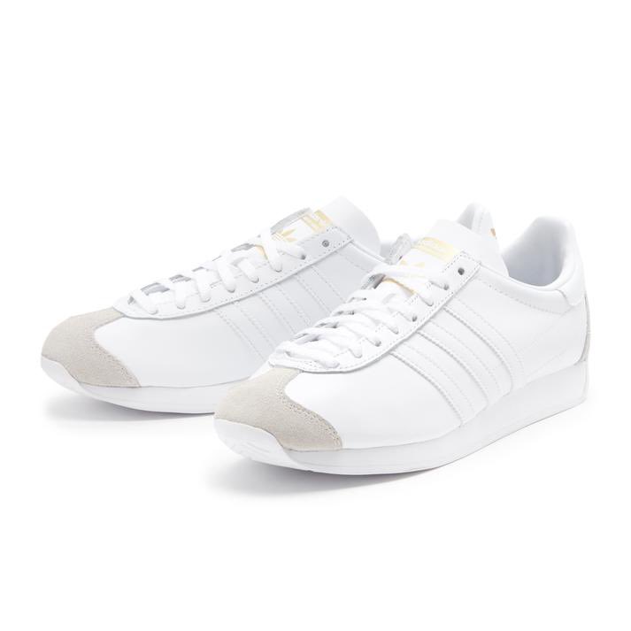 tatchan8's tweet photo. 久々に靴買った👟 #countryog #adidas https://t.co/mbUMvyWxgw