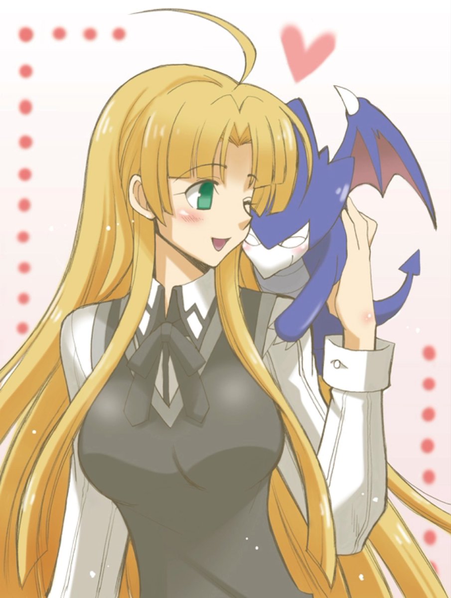 “Hello everyone. Just popping into to say hi and here you go!”

She blows a kiss to everyone