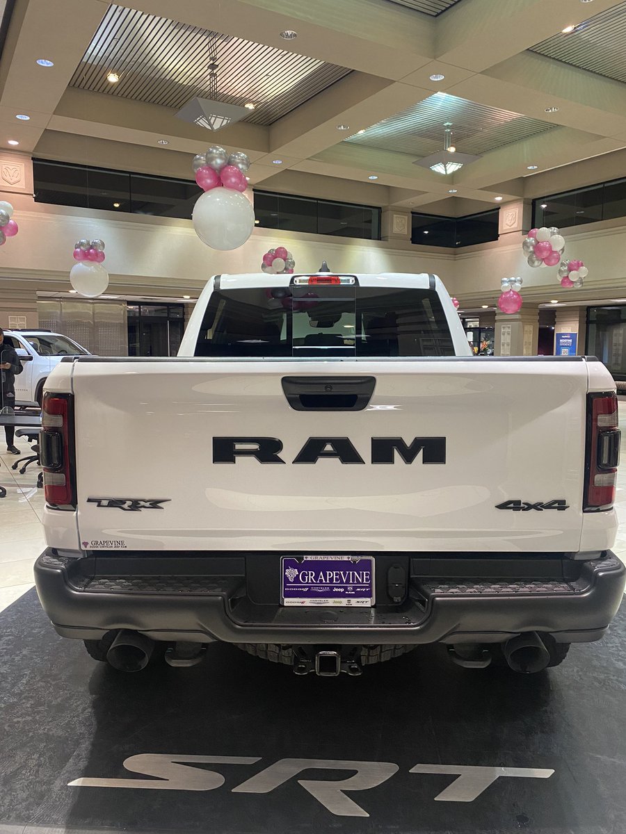 iChaseCheccs's tweet photo. Oh I got another TRX for sale this time itโs the 2022 ๐ฎโ๐จ
๐ฉธ๐ผ๐ฅ โผ๏ธ๐ฅ
๐ฆSUPERCHARGED 6.2L HEMi
๐ฅ702HP
๐ฅ0-60 in 4.5 Seconds
๐ฅWORLDS FASTEST PRODUCTION TRUCK
CAN BE YOURS TODAY
๐๐๐
๐ฒ337.658.6846
๐๐๐
#Dallas #Texas #mopar #Ramtrx #DFW #FortWort https://t.co/7UyUTWcAvP