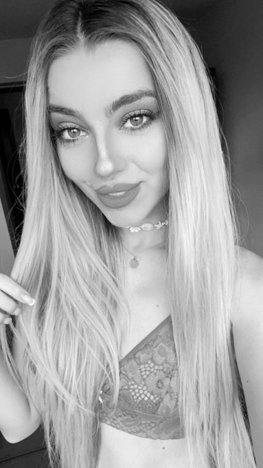 Common sense is like sarcasm; not everyone can have it. 🤷🏼&zwj;♀️💋 #UseYourCommonSenseDay I am online now<a href="/tag/useyourcommonsenseday"class="tags"><span>#useyourcommonsenseday</span></a>