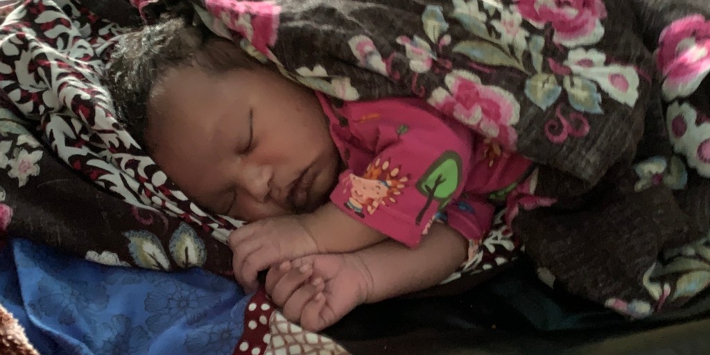 For mothers and babies, a safe pair of hands at birth can be the difference between life and death. As part of the #SHINE programme, we're supporting the training, retaining and managing of #nurses and #midwives.

Thanks for the support, <a href="/UKinSomalia/">UK in Somalia🇬🇧🇸🇴</a>!

#ForEveryChild, health