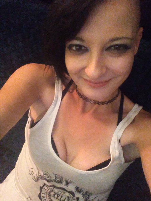 "Don't you know there's part of me that loves to go into the unknown? #sarashangrila #professionalswitch<a href="/tag/switch"class="tags"><span>#switch</span></a><a href="/tag/alternative"class="tags"><span>#alternative</span></a><a href="/tag/gothbabe"class="tags"><span>#gothbabe</span></a><a href="/tag/sarashangrila"class="tags"><span>#sarashangrila</span></a>