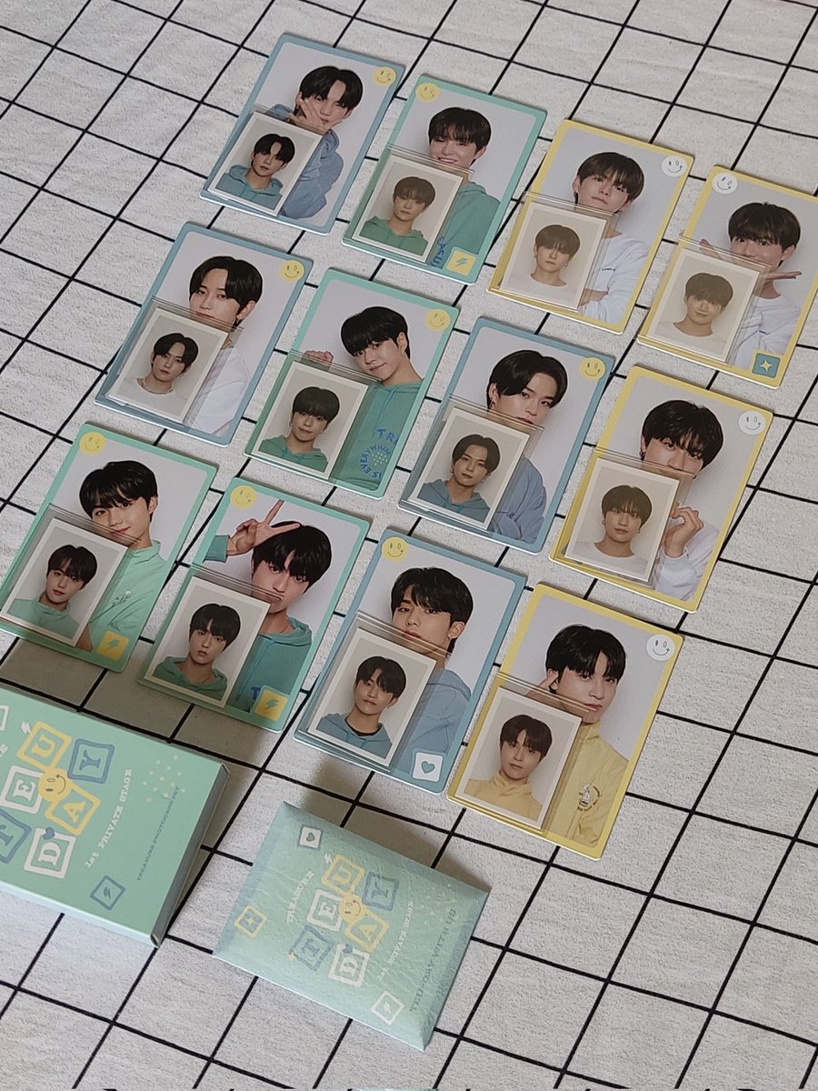 pjwkun's tweet photo. mail #yubarin
from: @yedeemart #thankyeesomuch
teuday pcs arrived na din safe and sound. tysm for packing it safely (as always) nakakakilig pi yung kartonπ ang linis magpack huhu I aspire to be u po HAHHAHHHWA https://t.co/LxQTjeo94z