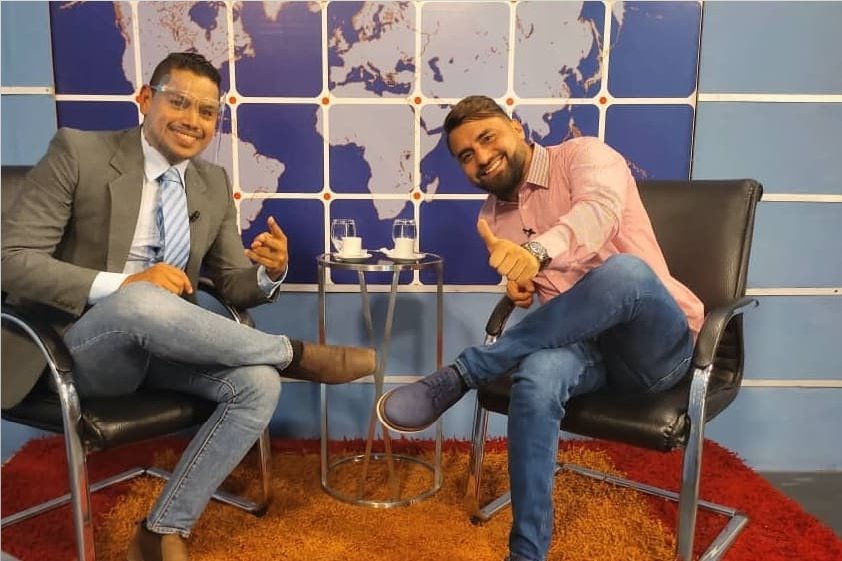 En la tarde de hoy tuvimos una agenda con los medios de comunicación en el TVS y TIC TV dónde abordamos temas relacionados con lo que ha sido estos 6 meses de gestión y nuestras propuestas que tenemos para #Maracay en cara al futuro.

#LealtadYFuturo
#MaracayBonita