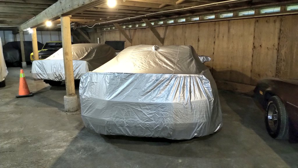 ChiefBillHunter's tweet photo. A sad annual ritual...see you both in the spring. #NotAFanOfWinter https://t.co/3c7ICxy0Sl