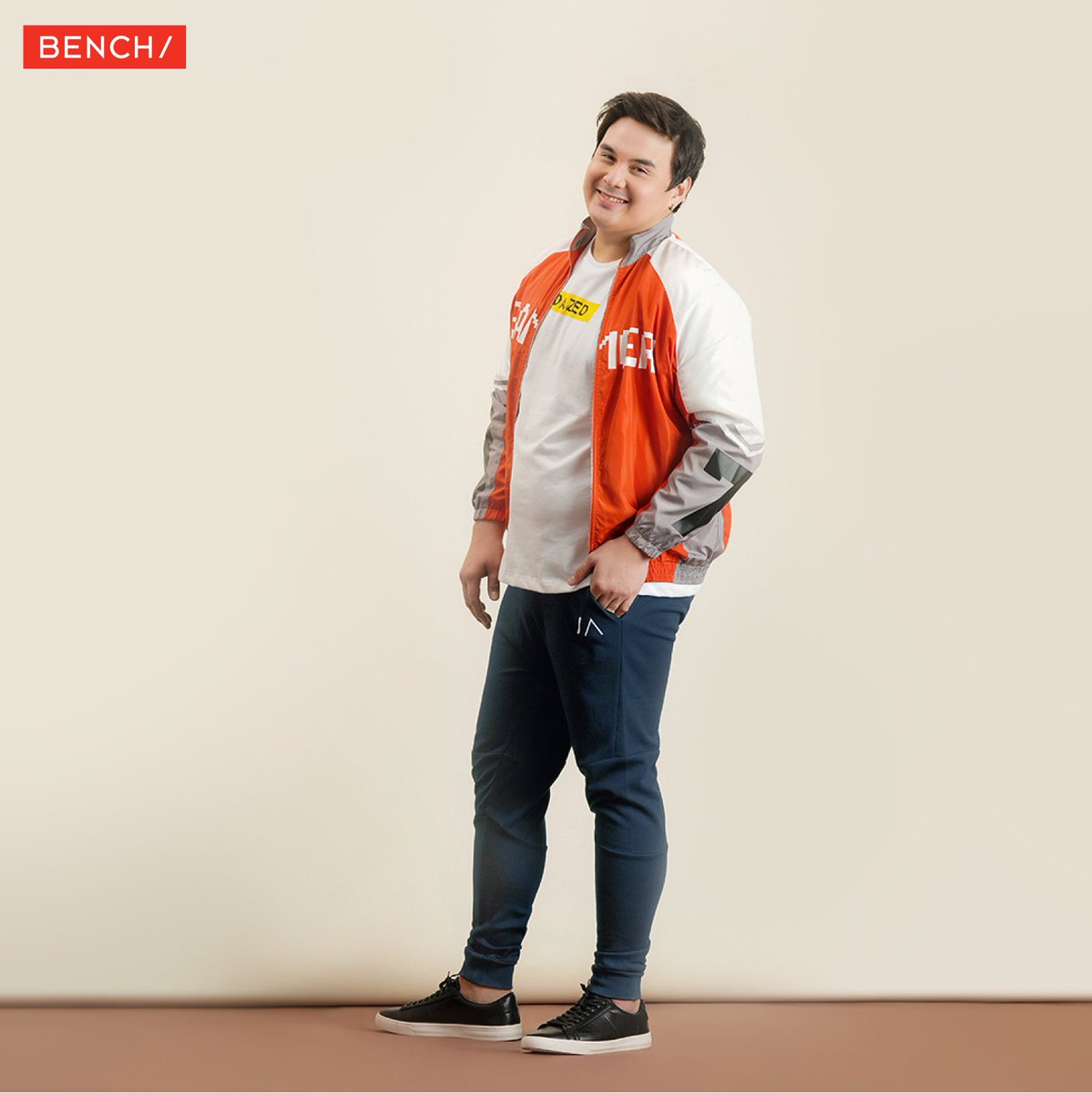 benchtm's tweet photo. Jacket game strong, @mattlozanomusic 👌🏼

Our #BENCHPlus holiday collection is here! Shop holiday styles for every body in-stores or online at https://t.co/AmywXo1aXl.
 
#BENCHHoliday2021
#BENCHForEveryBody https://t.co/2ohiWk4l0W