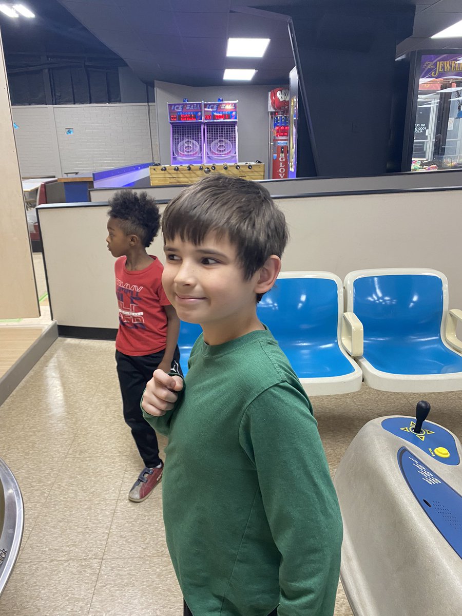 WandrieLisa's tweet photo. Happy 10th birthday Carter! https://t.co/x34zPPXIdH