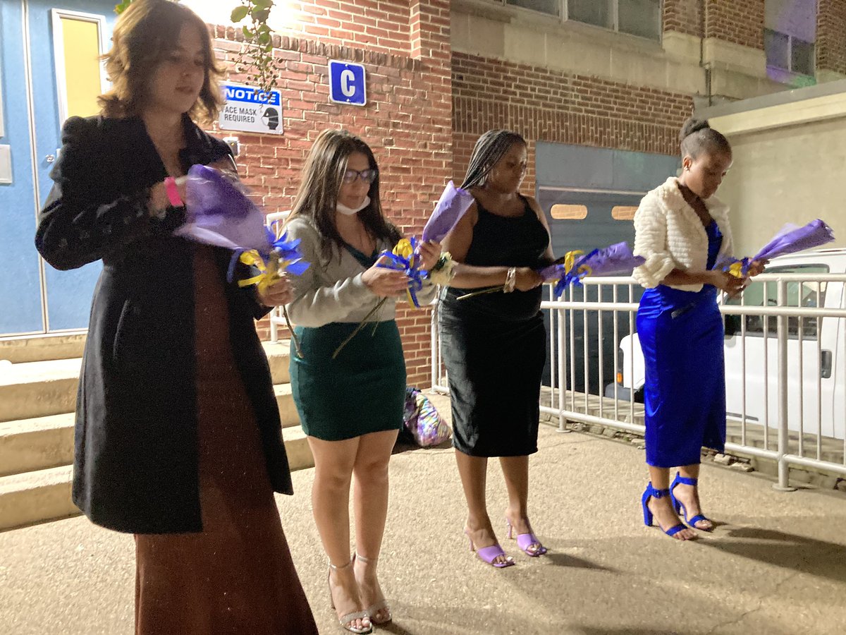 Outdoor Homecoming was a success! Congrats to our Homecoming Queen, Ugly Man, and the rest of the nominees. Thanks <a href="/Colls_HS/">Collingswood High School</a> <a href="/whalen/">ᴅᴀɴ ᴡʜᴀʟᴇɴ</a> and all the chaperones! #collsedu