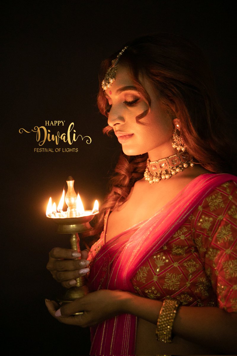 MgayathriModel's tweet photo. Happy deepavali❤ https://t.co/W78QkH9GiI