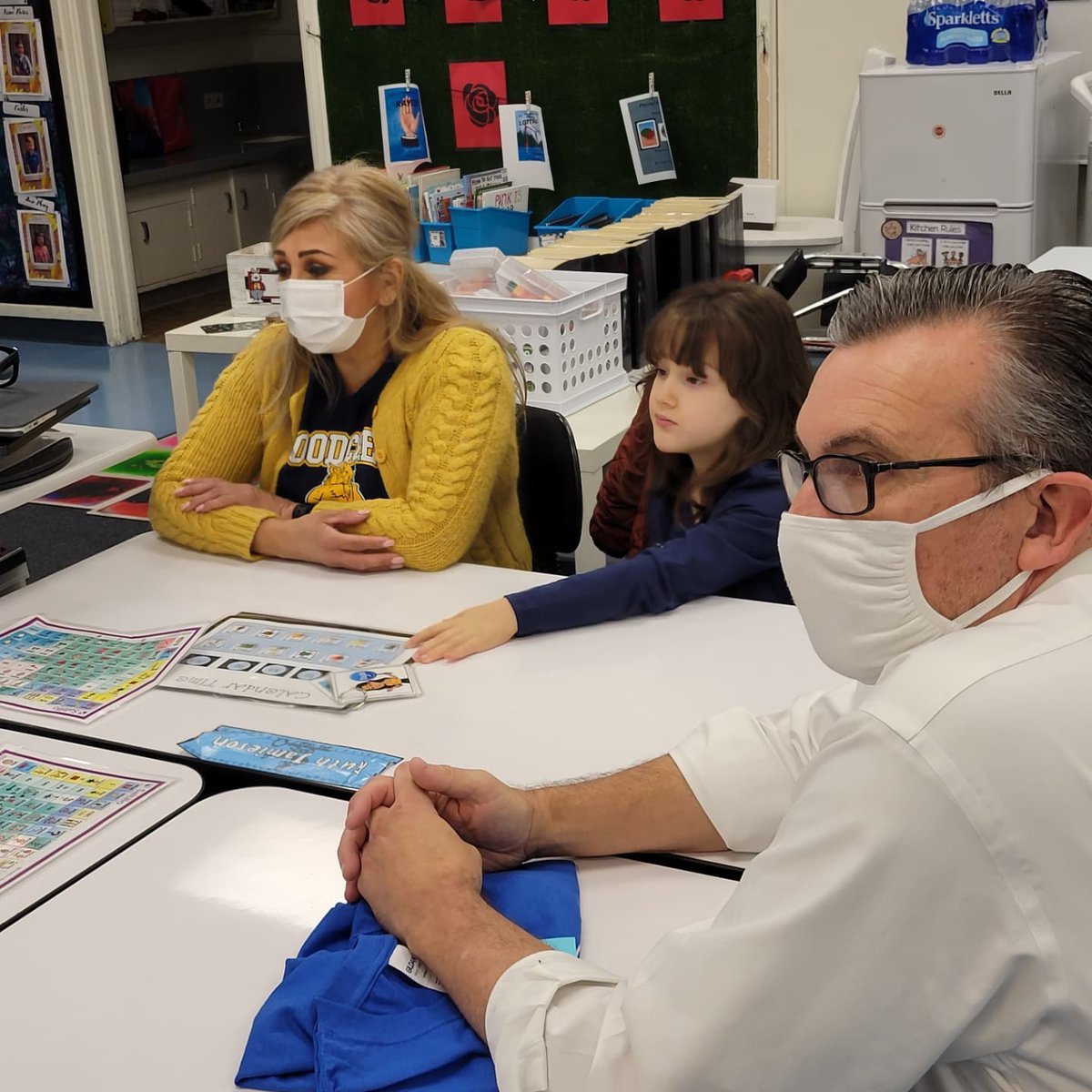 rwolf1221's tweet photo. VIPs helping at @WoodcrestFSD. FSD Supt Dr. Pletka worked with behavioral specialist Tonya, Asst Supt Dr Coghlan &amp; purchasing manager Mike McAdams worked with IAs Francine &amp; Yvonne &amp; Asst Supt Dr. Lee worked with office manager Diana. Thanks for helping today❤ #wcwildcatpride https://t.co/CDnFrw1cu5
