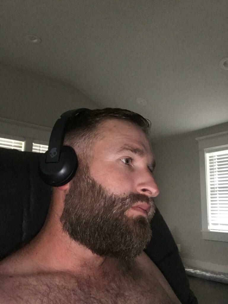 BeardDude tweet media