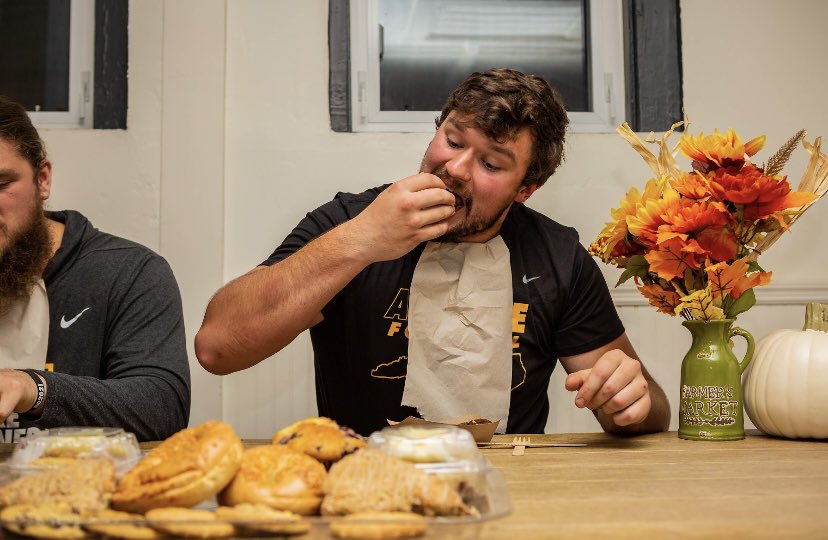 Crazy for those <a href="/bluedeercookies/">Blue Deer Cookies</a>