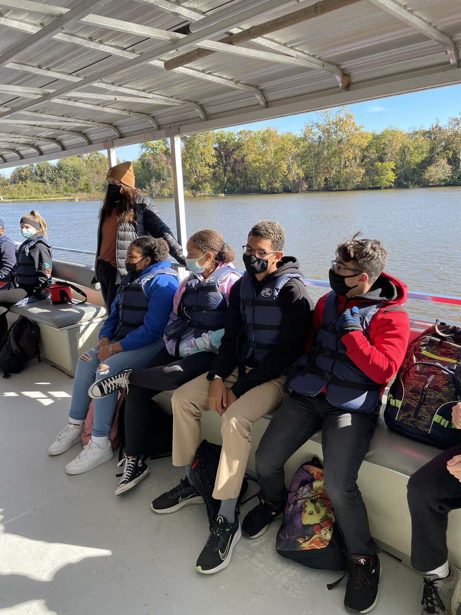 8th graders enjoyed a beautiful day at Presquile Island learning about our native wildlife. We had an amazing experience from our JRA guides! #nnps #nnpsyouthdevelopment