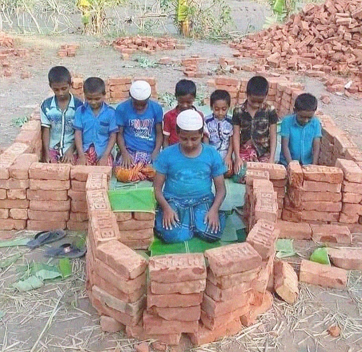Friends who pray together, stay together.