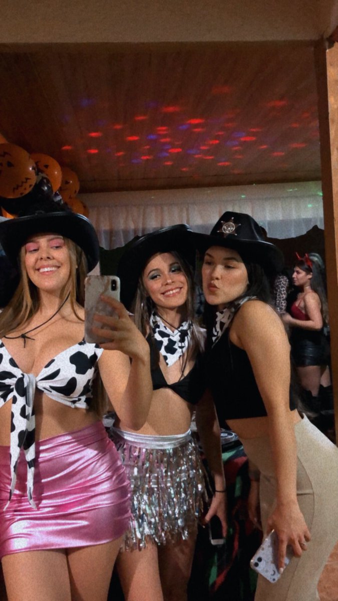 ♥️❣️👽🐮
<a href="/mariaapalma_/">Maria Palma</a> 
@melivm13