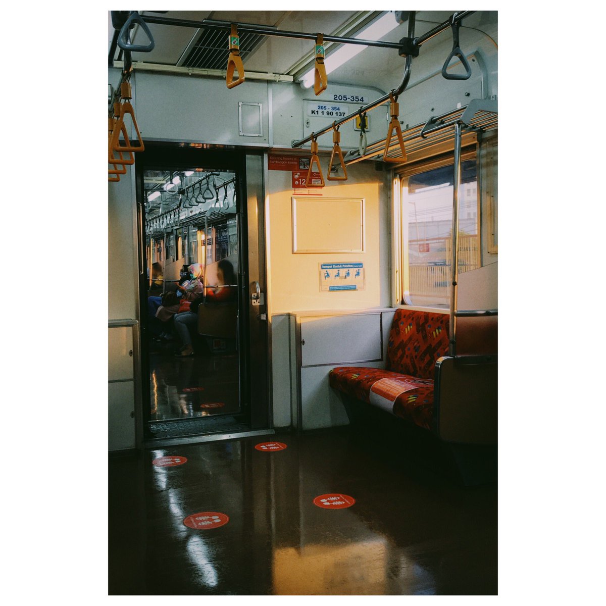 begyee's tweet photo. GM ☕️
#commuterlyfe https://t.co/C1wA6DCU41