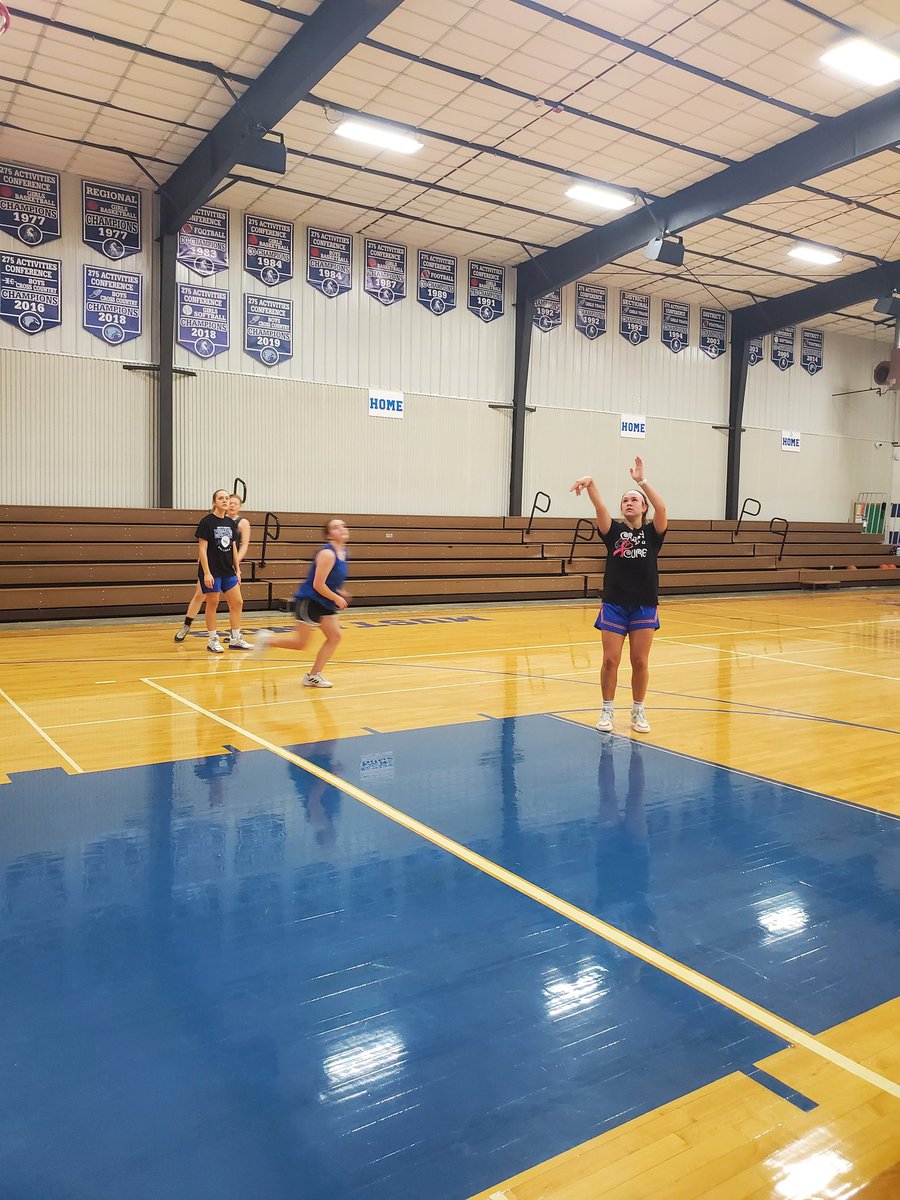 NNLadyMustangs's tweet photo. Focuse. Hustle. Benergy (IYKYK). Just keep getting better. 

#GetBackUp https://t.co/0scFCLGbTI