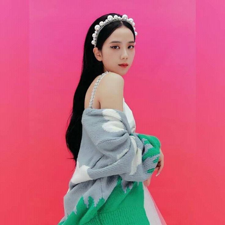 BPInfobrazil's tweet photo. Parabéns a JISOO por ultrapassar a incrível marca de 50 Milhões de seguidores no Instagram! 🥳

#JISOO50MPARTY 
@BLACKPINK #JISOO https://t.co/ultw93BJRO